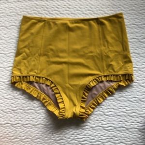 Kortni Jeane honey gold Large ARU